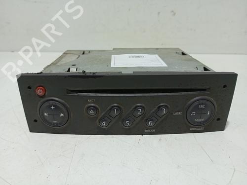 radio-renault-clio-iii-hatchback-van-sb_-sr_-2005-32350866 main image