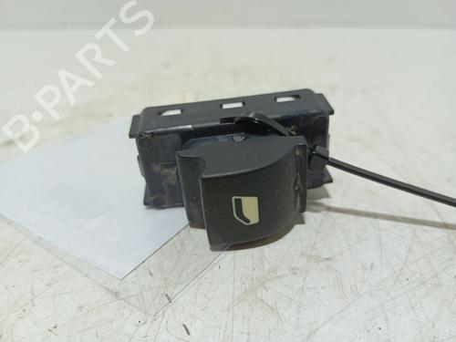 Used Right rear window switch Right rear window switch CITROËN C5 AIRCROSS (A_) 1.5 BlueHDi 130 (ACYHZJ, ACYHZR) (131 hp) 32425484 32425484