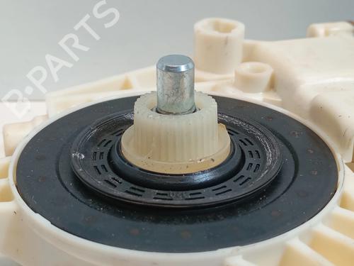 Right front window motor MERCEDES-BENZ VITO Van (W447) | BP32414983E20 - Image 2