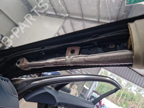 right-curtain-airbag-porsche-panamera-970-2009-2010-2011-2012-2013-2014-2015-2016-2017-32983830 main image