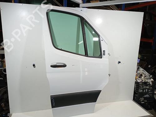 Dør højre fortil MERCEDES-BENZ SPRINTER 3-t Platform/Chassis (B910, B907) [2018-2026]  32983808