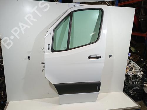 Dør venstre fortil MERCEDES-BENZ SPRINTER 3-t Platform/Chassis (B910, B907) [2018-2026]  32983807