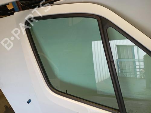 Used Front right door window Front right door window MERCEDES-BENZ SPRINTER 3-t Platform/Chassis (B910, B907) [2018-2026] 33024517 33024517