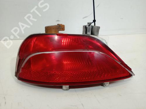 Used Rear fog light Rear fog light RENAULT MEGANE IV Grandtour (K9A/M/N_) 1.2 TCe 130 (K9MR) (130 hp) 33040814 33040814
