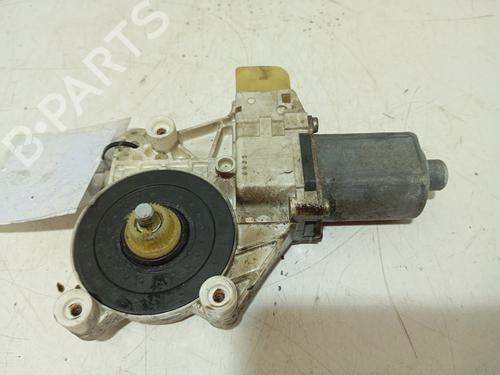 Right front window motor BMW 3 (E90) 320 d | BP33174028E20 - Image 2