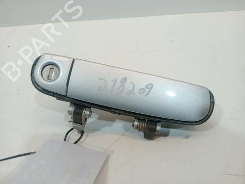 front-left-exterior-door-handle-audi-a6-c5-4b2-4b4-1997-1998-1999-2000-2001-2002-2003-2004-2005-33174022 main image