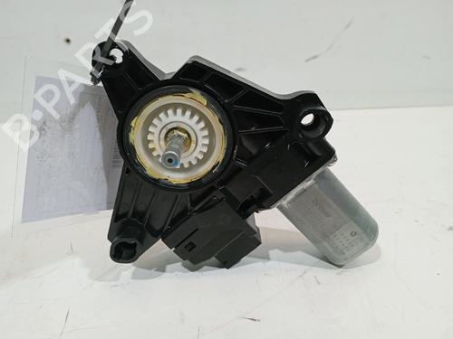 Used Right rear window motor Right rear window motor MERCEDES-BENZ A-CLASS (W176) [2012-2018] 33288853 33288853