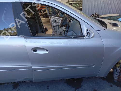 Used Right front door Right front door MERCEDES-BENZ M-CLASS (W164) [2005-2012] 33675721 33675721