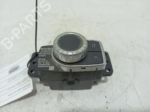 Used Switch Switch MERCEDES-BENZ GLA-CLASS (X156) GLA 180 CDI / d (156.912) (109 hp) 33288859 33288859