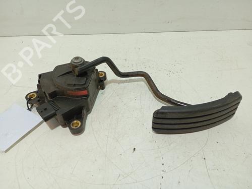 Pedal Pedal RENAULT CLIO III Hatchback Van (SB_, SR_) 1.5 dCi (68 hp) 33706141 33706141