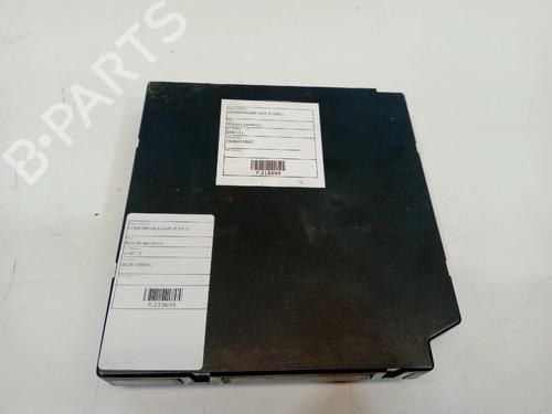 Used Electronic module Electronic module VW GOLF VI (5K1) 2.0 TDI (140 hp) 33827409 33827409