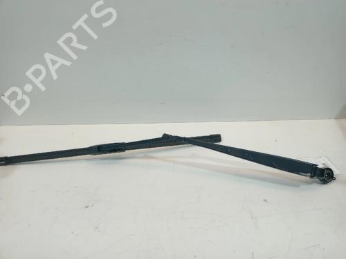Used Front windshield wiper arm Front windshield wiper arm NISSAN NT400 CABSTAR (F24M) 35.14, 45.14 (136 hp) 34305178 34305178