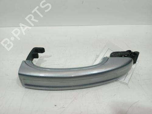 Used Front left exterior door handle Front left exterior door handle 33819026 33819026