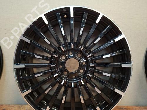 Used Rim Rim FIAT 500e (332_) Elektro 3+1 (FA1) (118 hp) 35777035 35777035