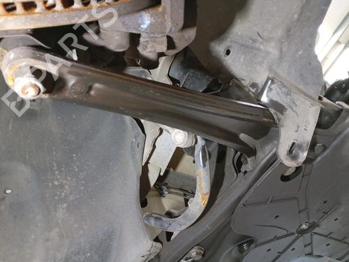 Used Right front suspension arm Right front suspension arm 35818896 35818896