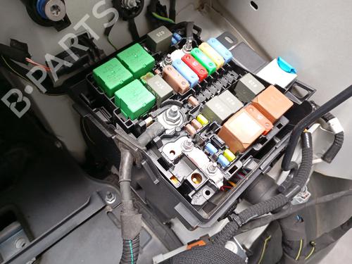 fuse-box-toyota-proace-van-mdz_-2016-35818870 main image