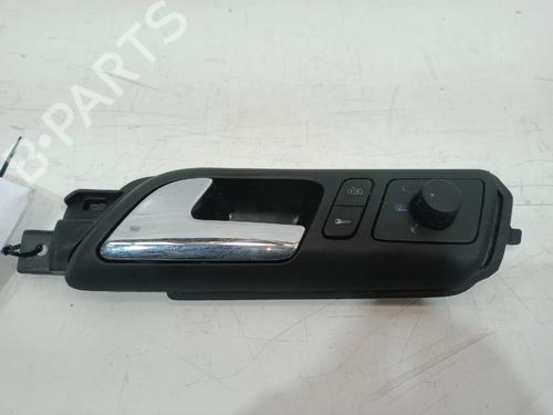Used Front left interior door handle Front left interior door handle VW POLO IV (9N_, 9A_) [2001-2014] 33606564 33606564