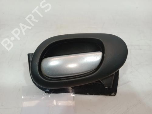 Used Rear right interior door handle Rear right interior door handle 33621785 33621785