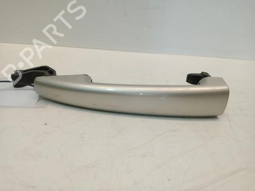 Used Front left exterior door handle Front left exterior door handle 33719883 33719883