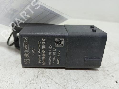 Módulo eletrónico Módulo eletrónico PEUGEOT 3008 II SUV (MC_, MR_, MJ_, M4_) 1.2 THP/ PureTech 130 (MRHNSM, MRHNSU, MRHNSJ, MRHNYW,... (131 hp) 36051462 36051462