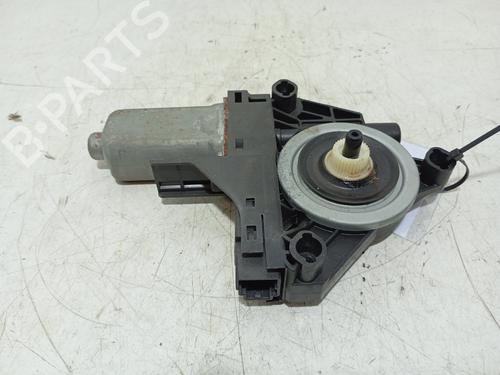 Used Right front window motor Right front window motor VOLVO XC60 I SUV (156) D5 AWD (205 hp) 36086734 36086734