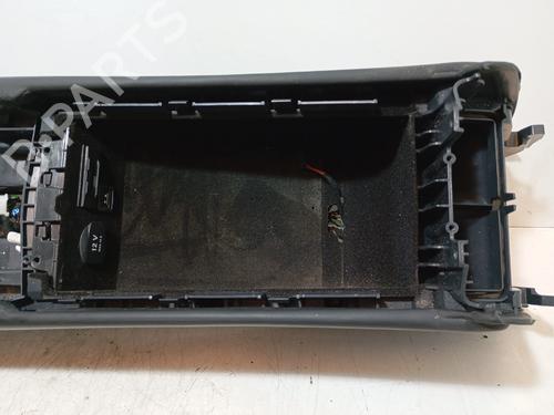 Armrest / Center console MERCEDES-BENZ CLS (C218) CLS 63 AMG (218.374) | BP36073824I20 - Image 3