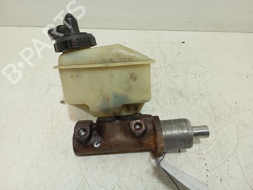 Used Brake master cylinder Brake master cylinder RENAULT RAPID Box Body/MPV (F40_, G40_) 1.1 (46 hp) 36143970 36143970
