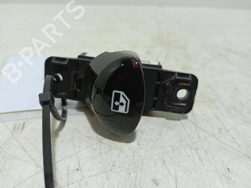 Used Right front window switch Right front window switch 36363389 36363389