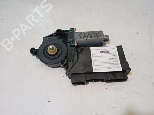 Used Right front window motor Right front window motor 33461666 33461666