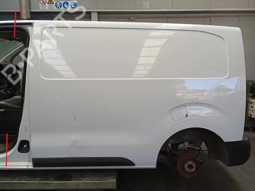 left-rear-fenders-toyota-proace-van-mdz_-2016-35818864 main image