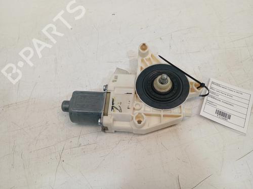 Used Right front window motor Right front window motor 31138643 31138643
