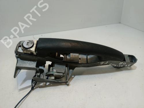 Used Front left exterior door handle Front left exterior door handle 33796331 33796331