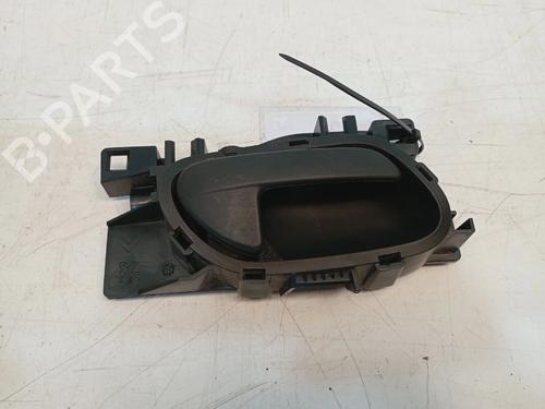 Used Front right interior door handle Front right interior door handle 36231535 36231535