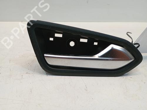 Used Front right interior door handle Front right interior door handle 33557642 33557642