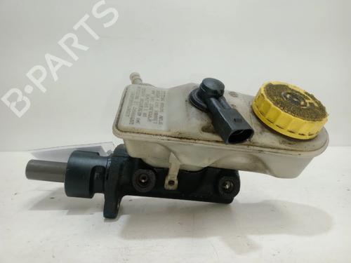 Used Brake master cylinder Brake master cylinder 37033902 37033902