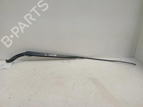 Used Front windshield wiper arm Front windshield wiper arm 37283371 37283371