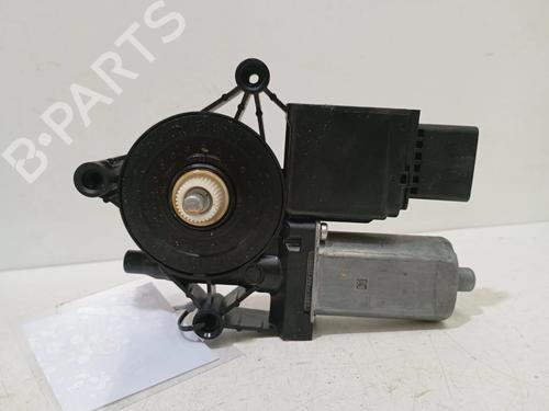 Used Right front window motor Right front window motor 37444039 37444039