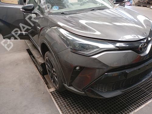 Used Full front Full front 39077952 39077952