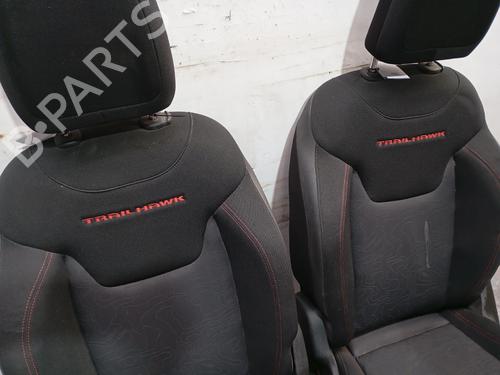 Sæde sæt JEEP RENEGADE SUV (BU, B1, BV) 1.3 PHEV 4Xe | BP37633412C78  - Image 12