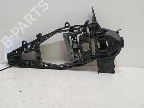 Used Front right exterior door handle Front right exterior door handle 33463669 33463669