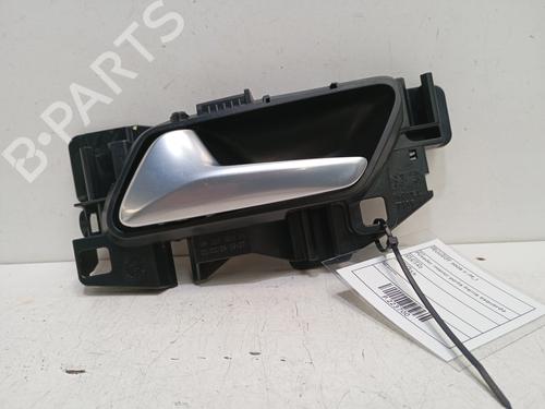 Used Front left interior door handle Front left interior door handle 38051498 38051498