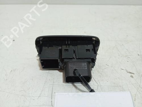Right front window switch FORD ECOSPORT | BP38236739I26 - Image 3