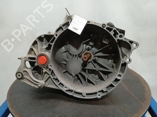 Used Gearbox Gearbox VOLVO V50 (545) 2.0 D (136 hp) 38536460 38536460