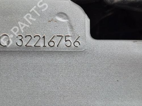 Full front VOLVO XC40 (536) D4 AWD | BP39077951S1 - Image 23