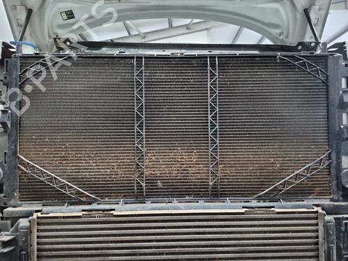 Full front VOLVO XC40 (536) D4 AWD | BP39077951S1 - Image 27
