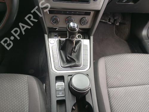 Armrest / Center console VW PASSAT B8 (3G2, CB2) 1.6 TDI | BP38560791I20 - Image 6