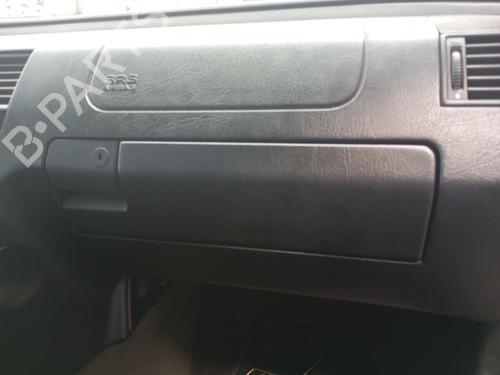 Used Glove box Glove box MERCEDES-BENZ C-CLASS (W202) C 220 D (202.121) (95 hp) 38753487 38753487
