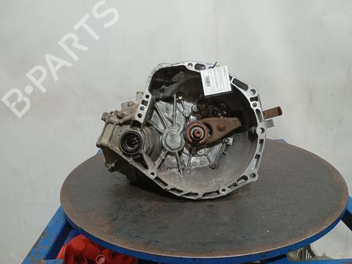 Used Gearbox Gearbox TOYOTA YARIS (_P1_) 1.0 (SCP10_, SCP10R) (68 hp) 39174706 39174706