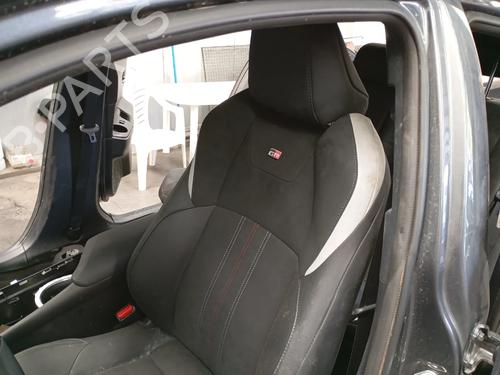 Juego Asientos Juego Asientos TOYOTA C-HR (_X1_) 2.0 Hybrid (MAXH10) (184 hp) 39204642 39204642