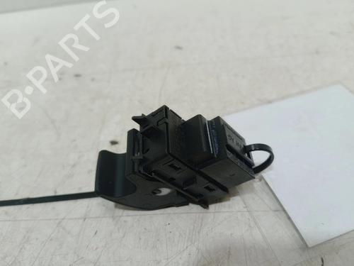 Left rear window switch VW PASSAT B8 (3G2, CB2) 1.6 TDI | BP38638562I29 - Image 2